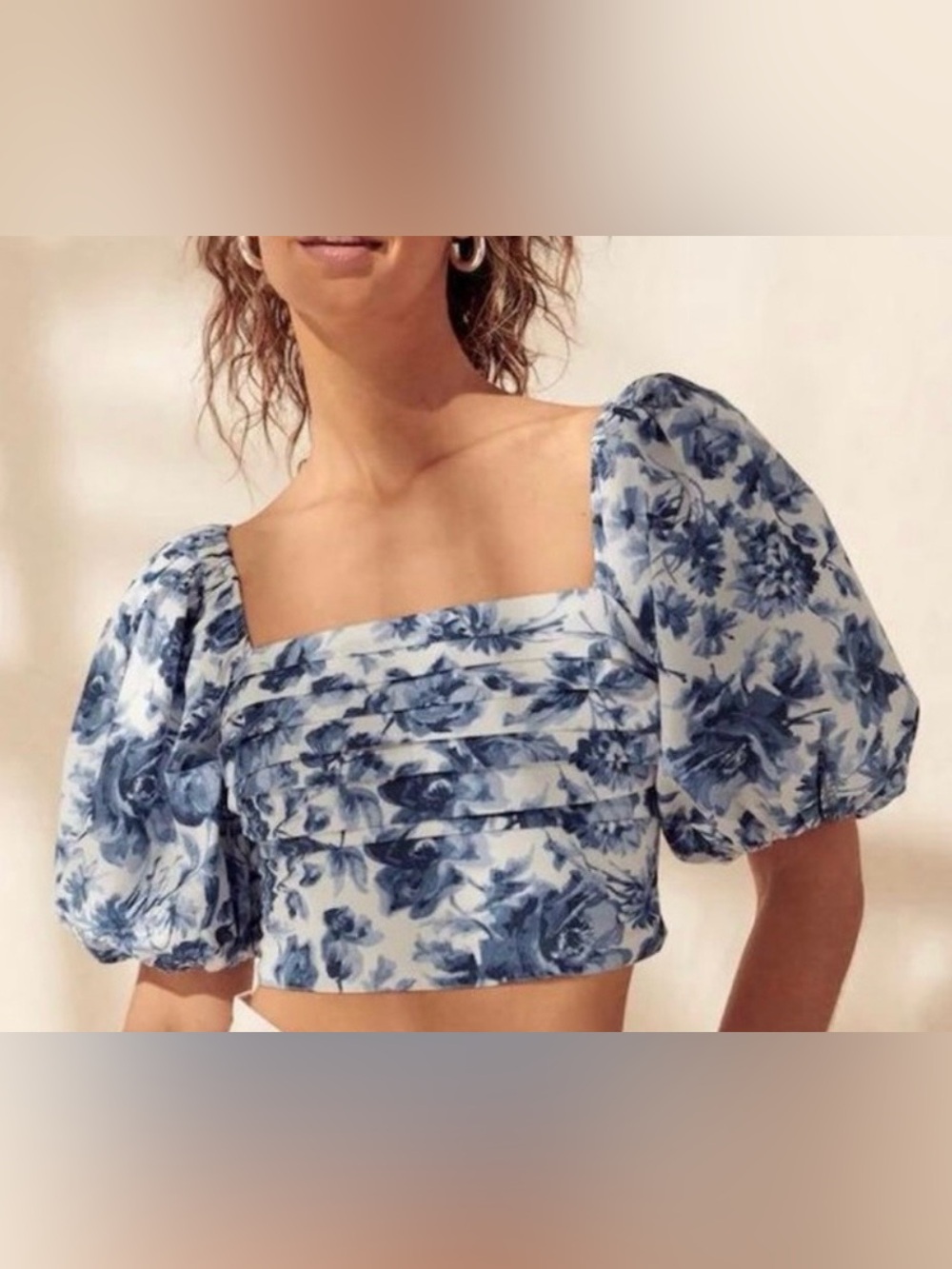 NWT Abercrombie & Fitch Square Neck Puff-Sleeve Crop Blouse Blue Floral Sz S